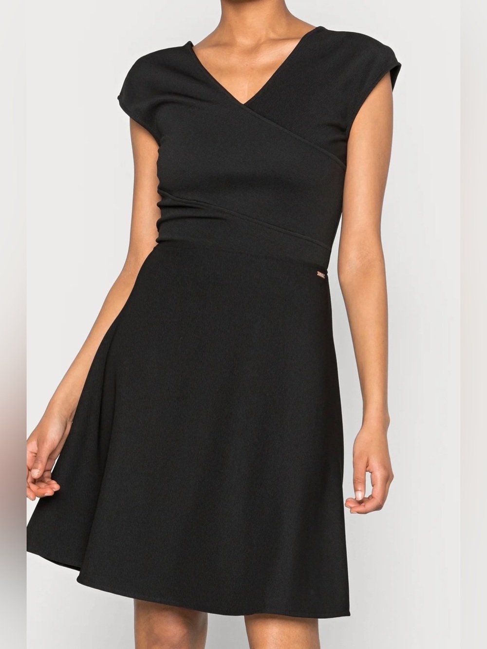 🔥 $120 Armani Exchange Women’s Sleeveless Jersey Dress Sz S 🔥